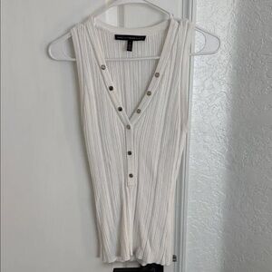 WHBM Sleeveless Button-Down Top